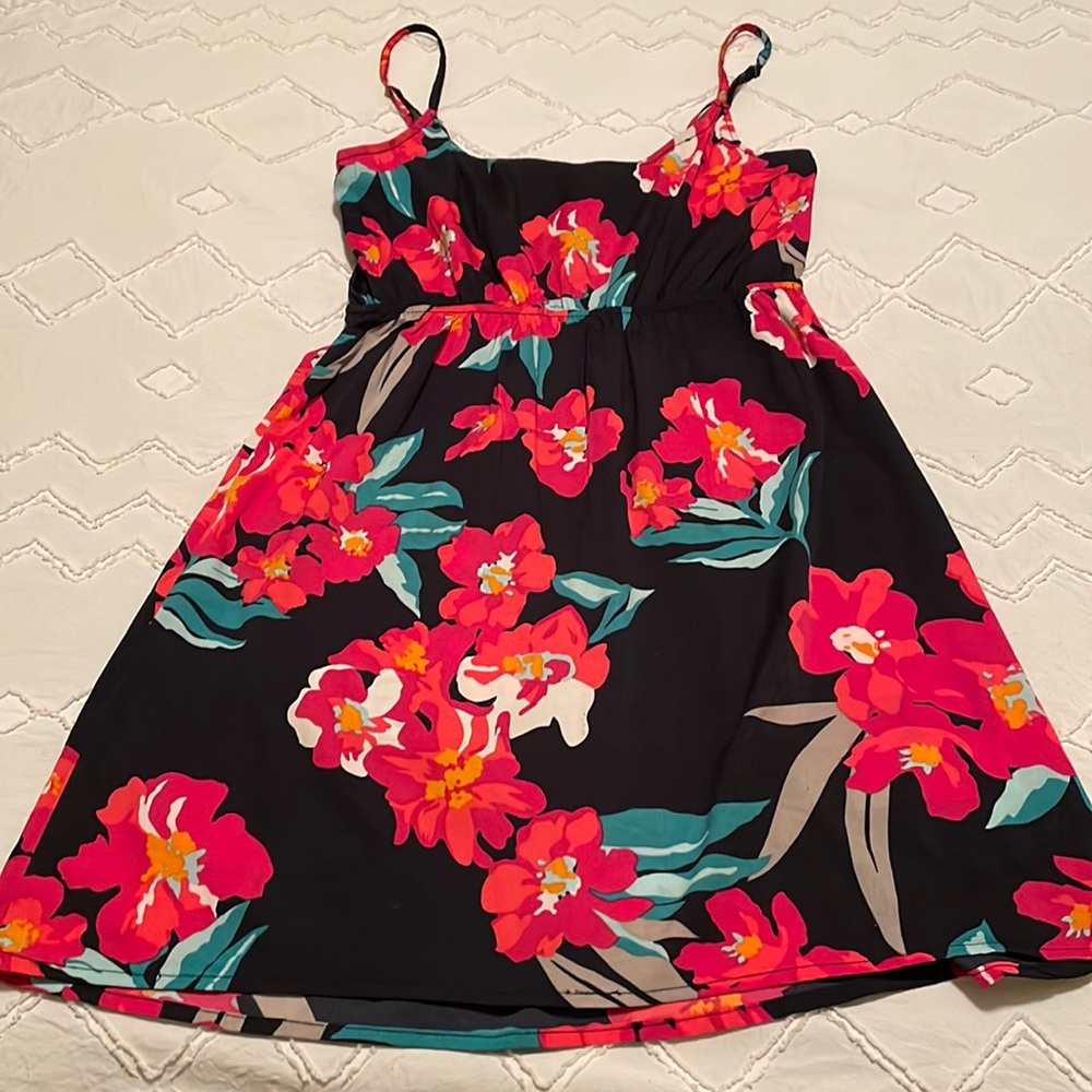 Roxy floral dress, size small